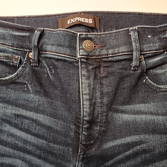 Express Jeans Size 10 Mid Rise Skinny Leg Dark Wash Chewed Edge Hem - Picture 4 of 10